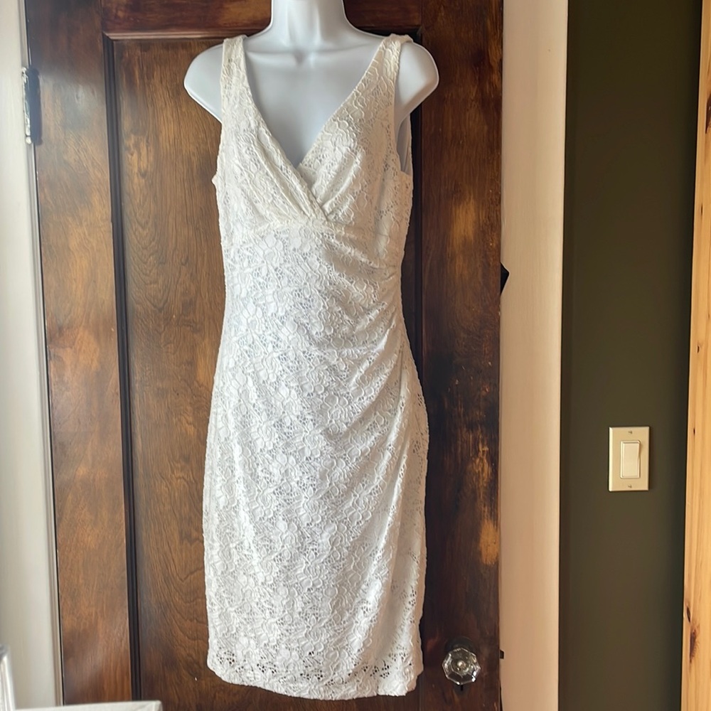 Lauren Ralph Lauren white stretch lace v neck dress